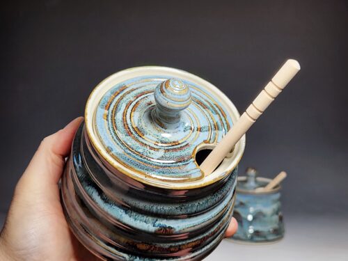 Hand-thrown Pottery Lidded Honey Jar - Image 8