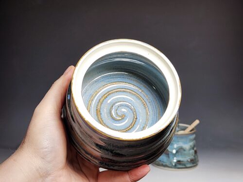 Hand-thrown Pottery Lidded Honey Jar - Image 7