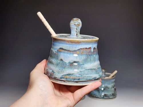 Hand-thrown Pottery Lidded Honey Jar - Image 5