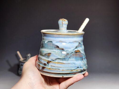 Hand-thrown Pottery Lidded Honey Jar - Image 3