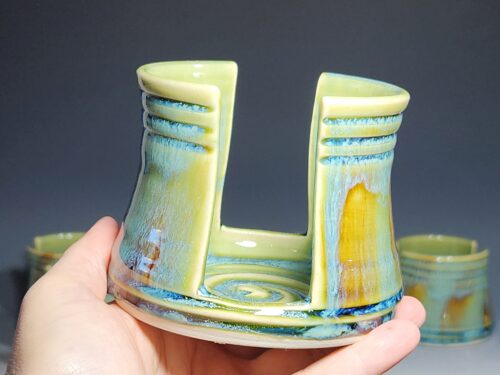 Hand Thrown Pottery Kitchen Sink Sponge Holder - Image 4