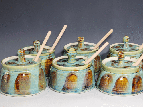 Handmade Pottery Lidded Honey Jar - Image 9