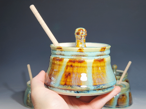 Handmade Pottery Lidded Honey Jar - Image 2