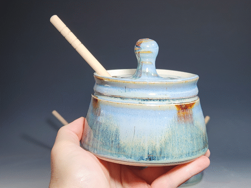 Hand-thrown Pottery Lidded Honey Jar - Image 9