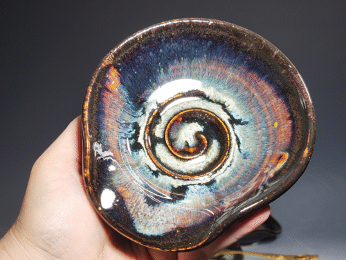Hand Thrown Ceramic Spoon Rest - Image 3