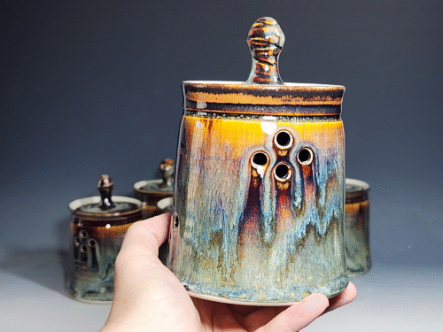 Hand Thrown Ceramic Garlic Keeper, Handmade Pottery Kitchen Decor - Image 5