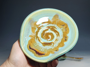 Hand Thrown Ceramic Spoon Rest