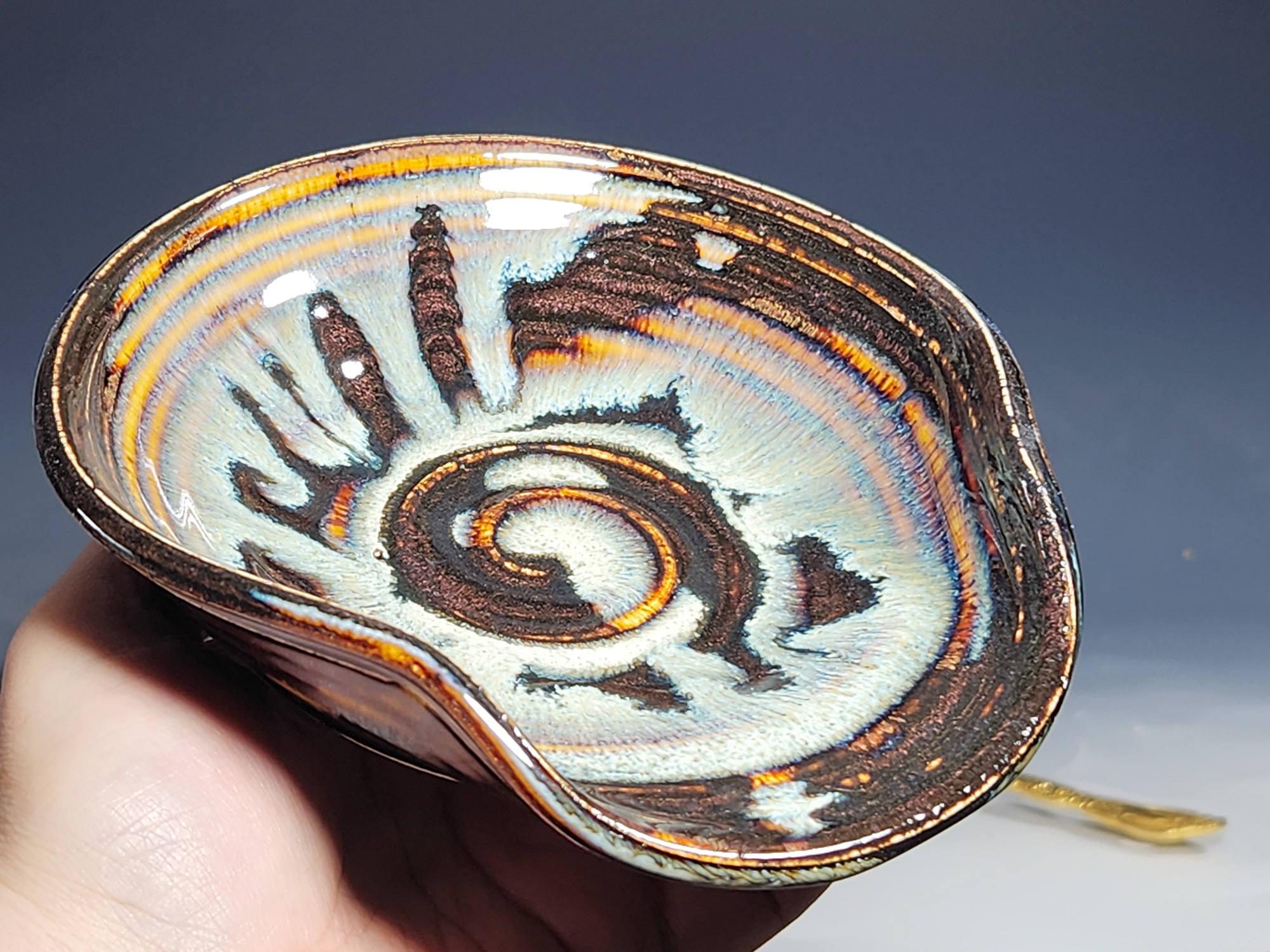 Hand Thrown Ceramic Spoon Rest - Image 4